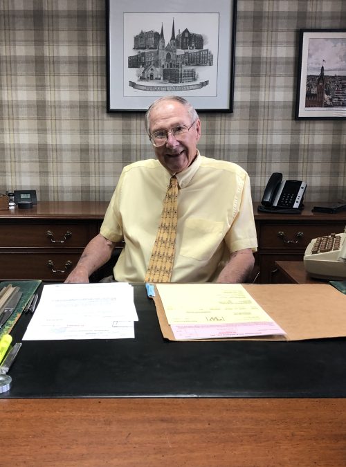 Wisconsin Title Industry Veteran Going Strong at the Age of 90